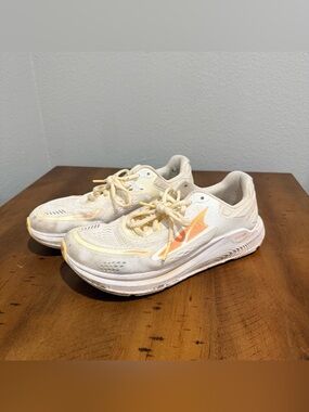 Altra Paradigm